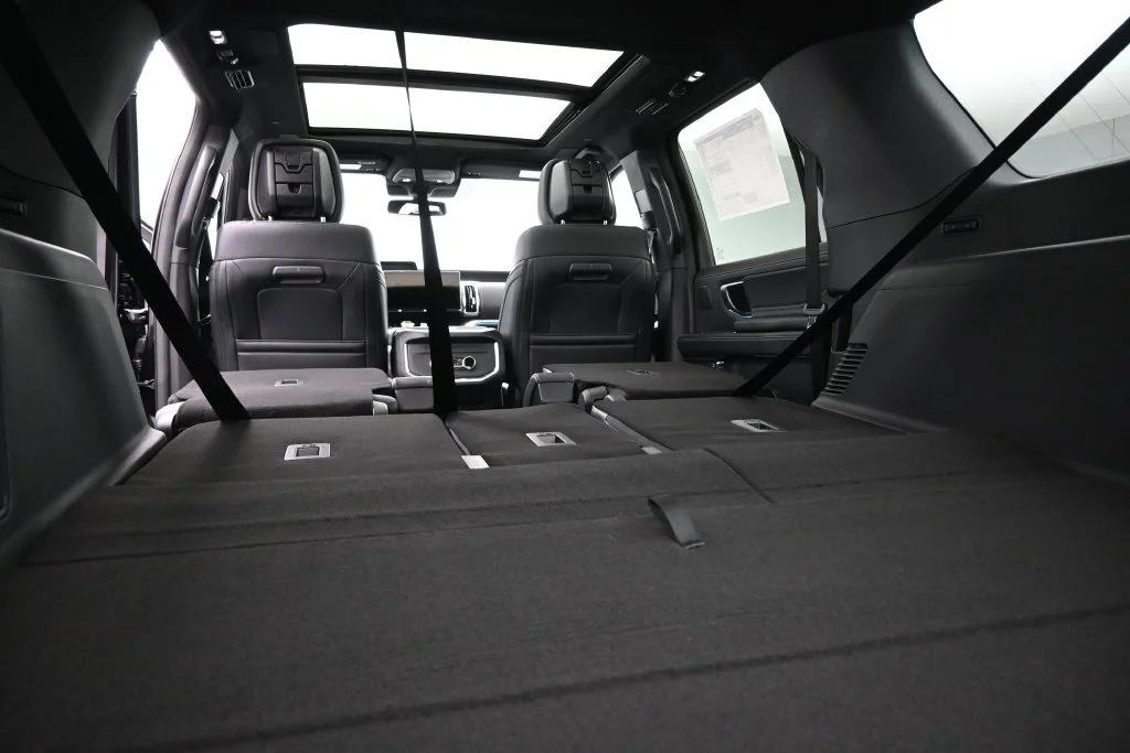 New 2027 Black Ford Platinum image 24