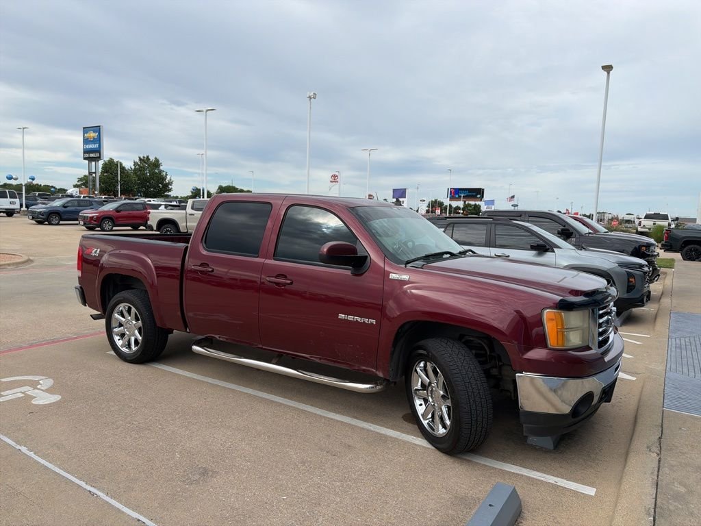 2013 GMC Sierra 4WD Crew Cab SLT SWB's photo