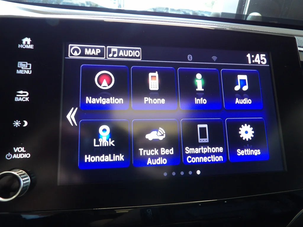 Used 2022 Platinum White Pearl Honda Black Edition image 38