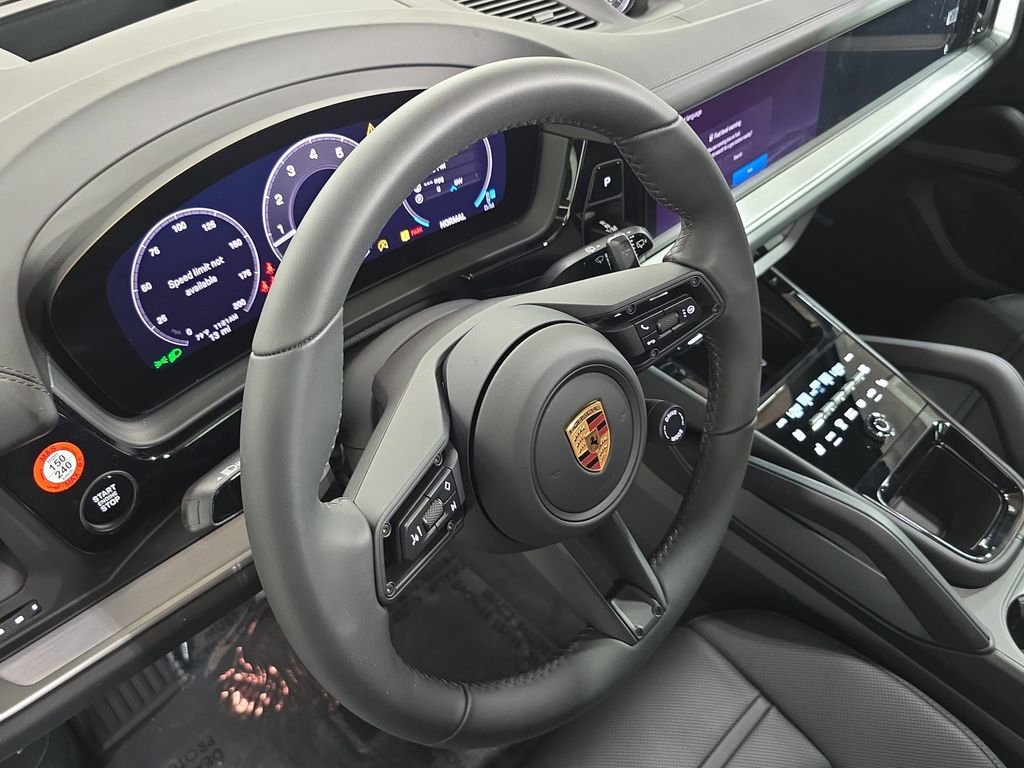New 2026 Vanadium Grey Metallic Porsche S image 4
