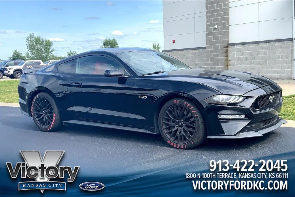 Used 2019 Black Ford GT image 1