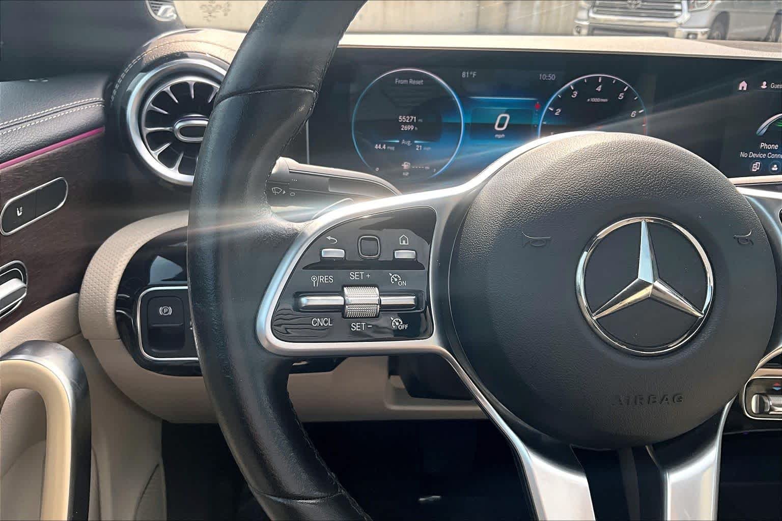 Used 2020 Polar White Mercedes-Benz CLA 250 image 23