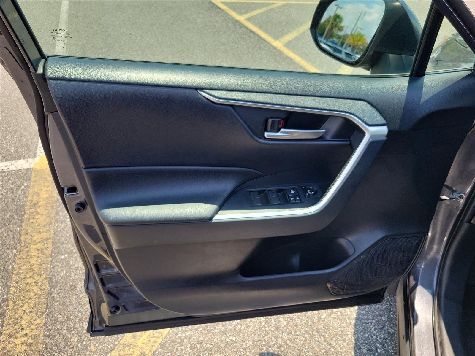 Used 2019 Magnetic Gray Metallic Toyota XLE image 16