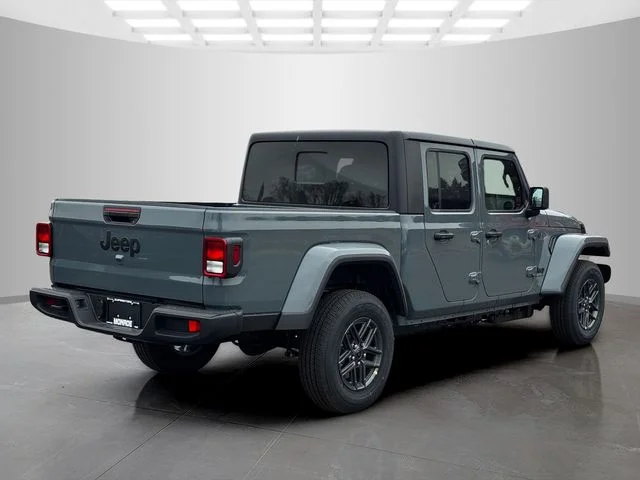 New 2026 Anvil Clear-Coat Exterior Paint Jeep Sport S image 7