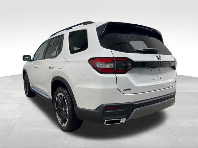 New 2026 Platinum White Pearl Honda Touring image 3
