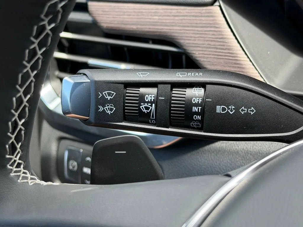 2026 GMC Acadia Denali - Photo 13