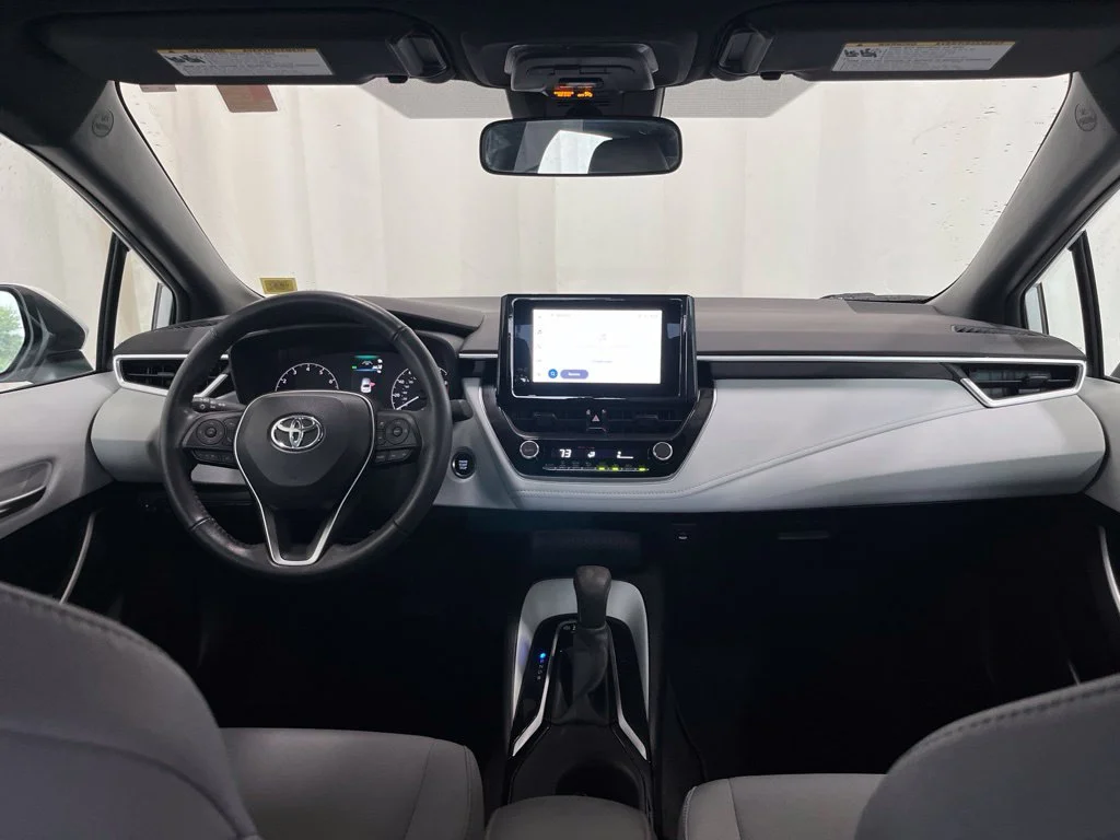 Used 2023 White Toyota SE image 10