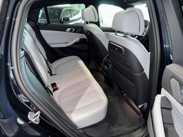 New 2027 Carbon Black Metallic BMW xDrive40i image 12