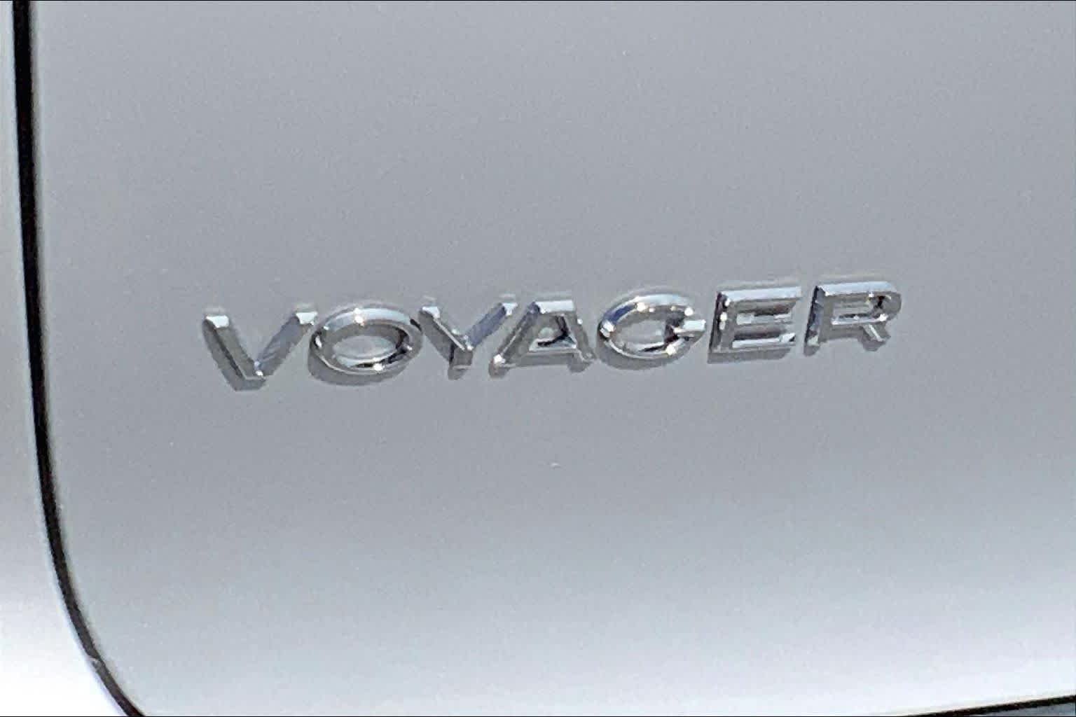 New 2026 Silver Mist Clear-Coat Exterior Paint Chrysler LX image 14