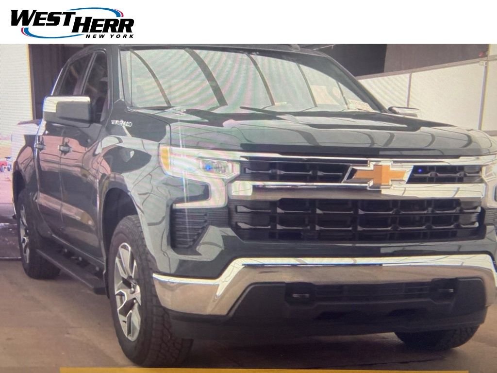 Used 2025 Gray Chevrolet LT image 1