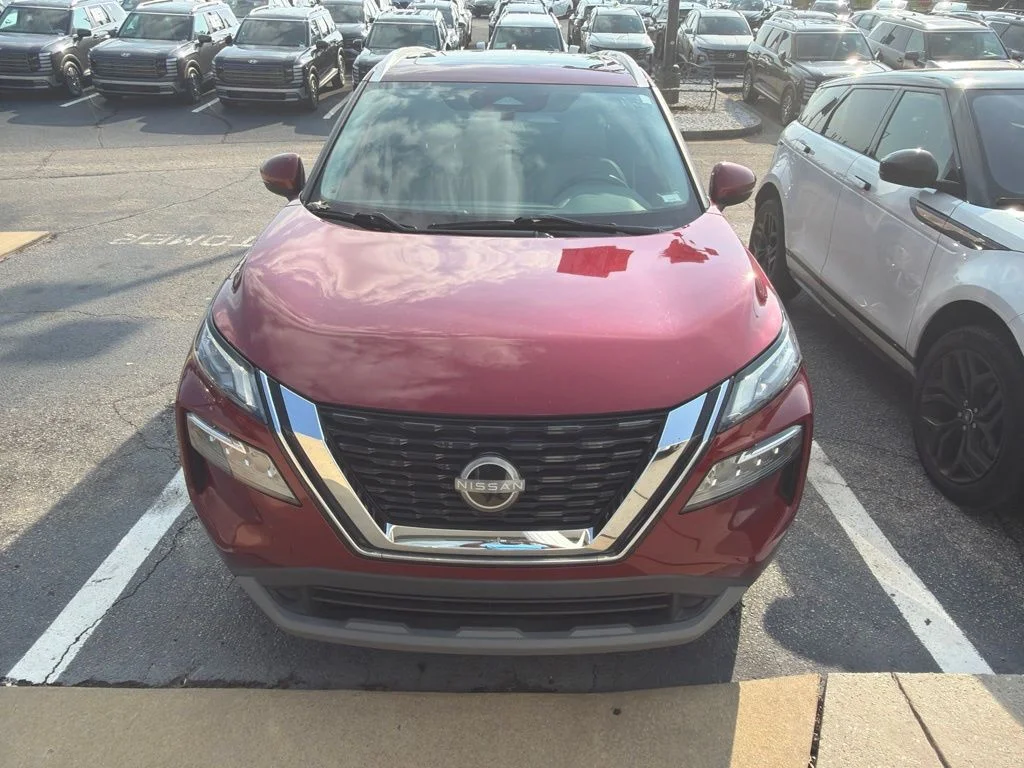Used 2023 Red Nissan SV image 1