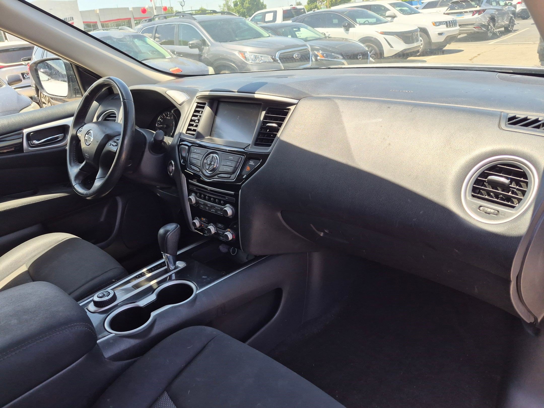 Used 2017 Brilliant Silver Metallic Nissan SV image 29