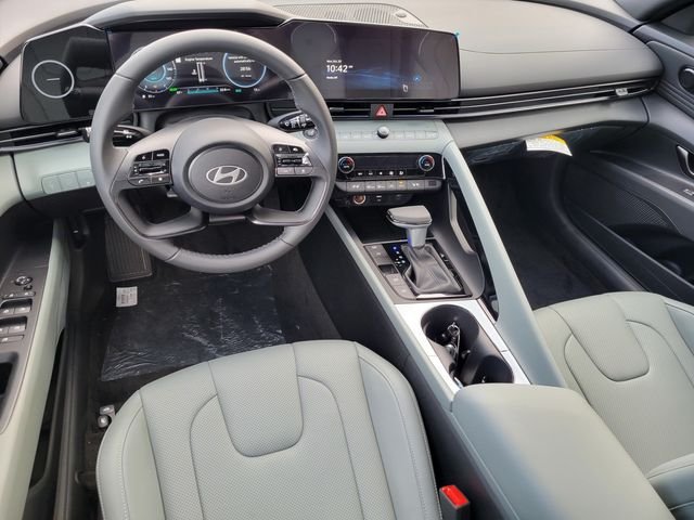 2025 Hyundai Elantra Limited - Photo 69