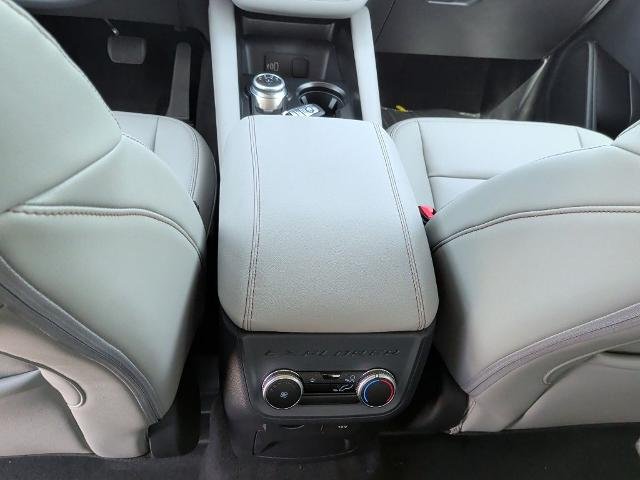 New 2026 Space White Metallic Ford Active image 86