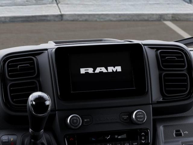 New 2026 Bright White Clear-Coat Exterior Paint RAM Tradesman image 18