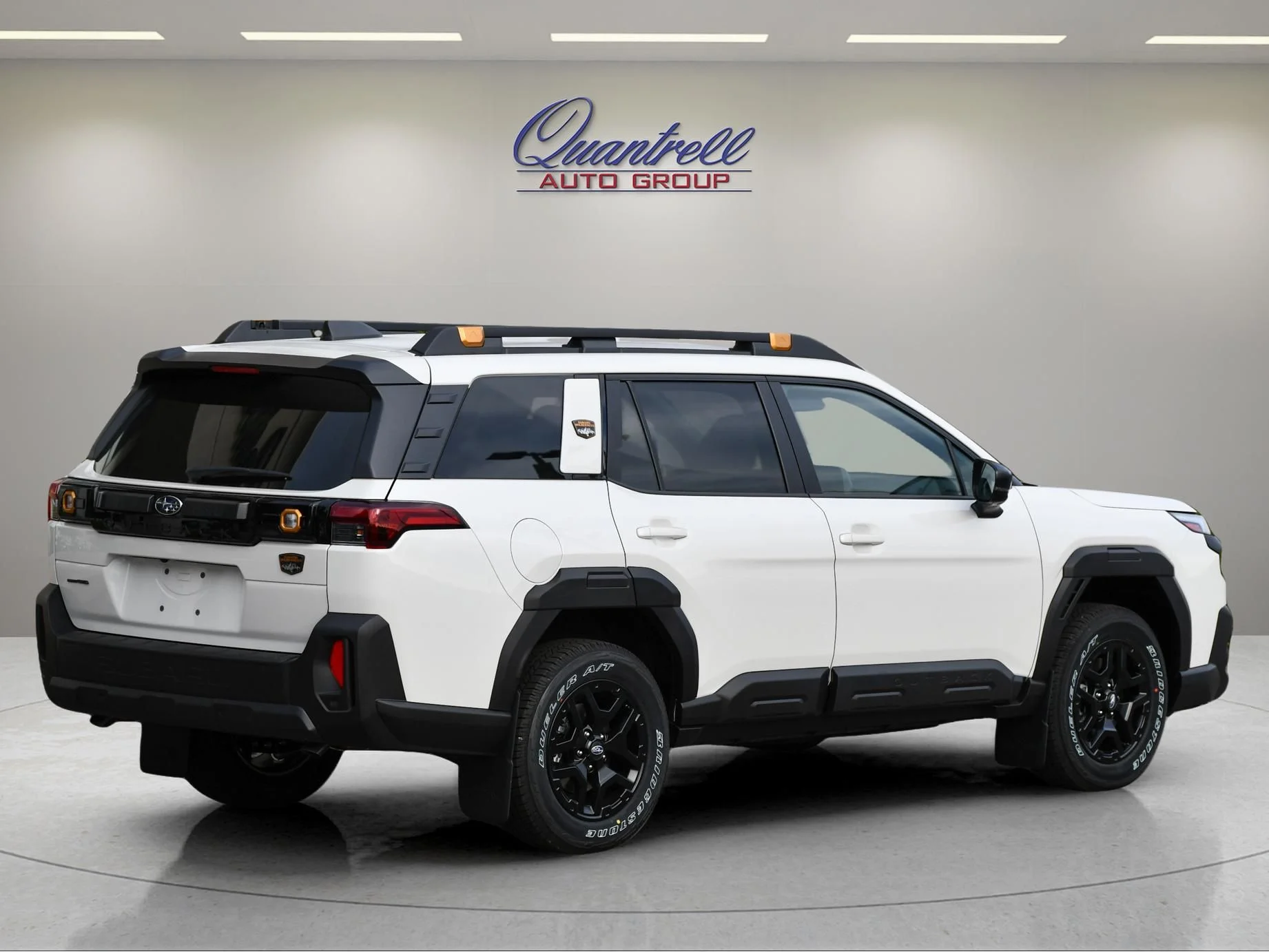 New 2026 CRYSTAL WHITE PEARL Subaru Wilderness image 4