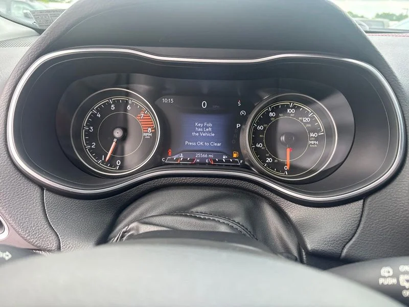 Used 2022 Silver Jeep Trailhawk image 31