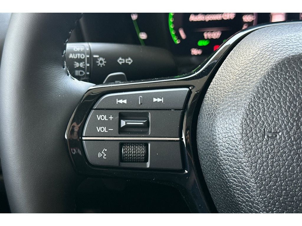 New 2026 Urban Gray Pearl Honda Touring image 28