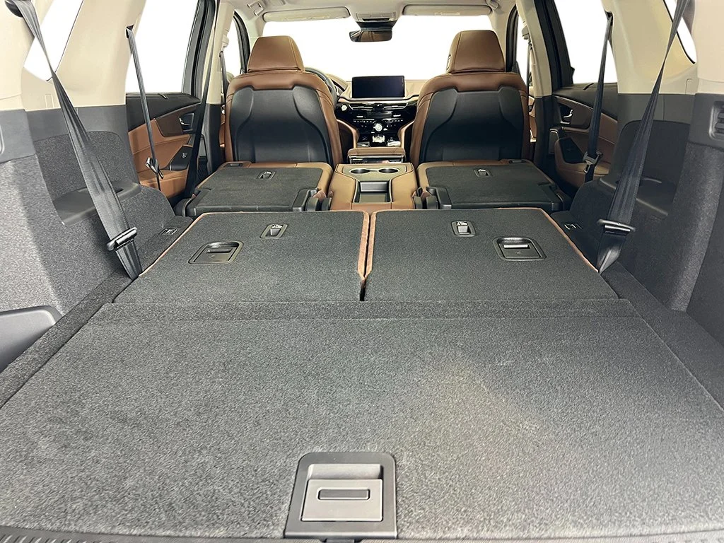 New 2026 Majestic Black Pearl Acura w/Technology Package image 36