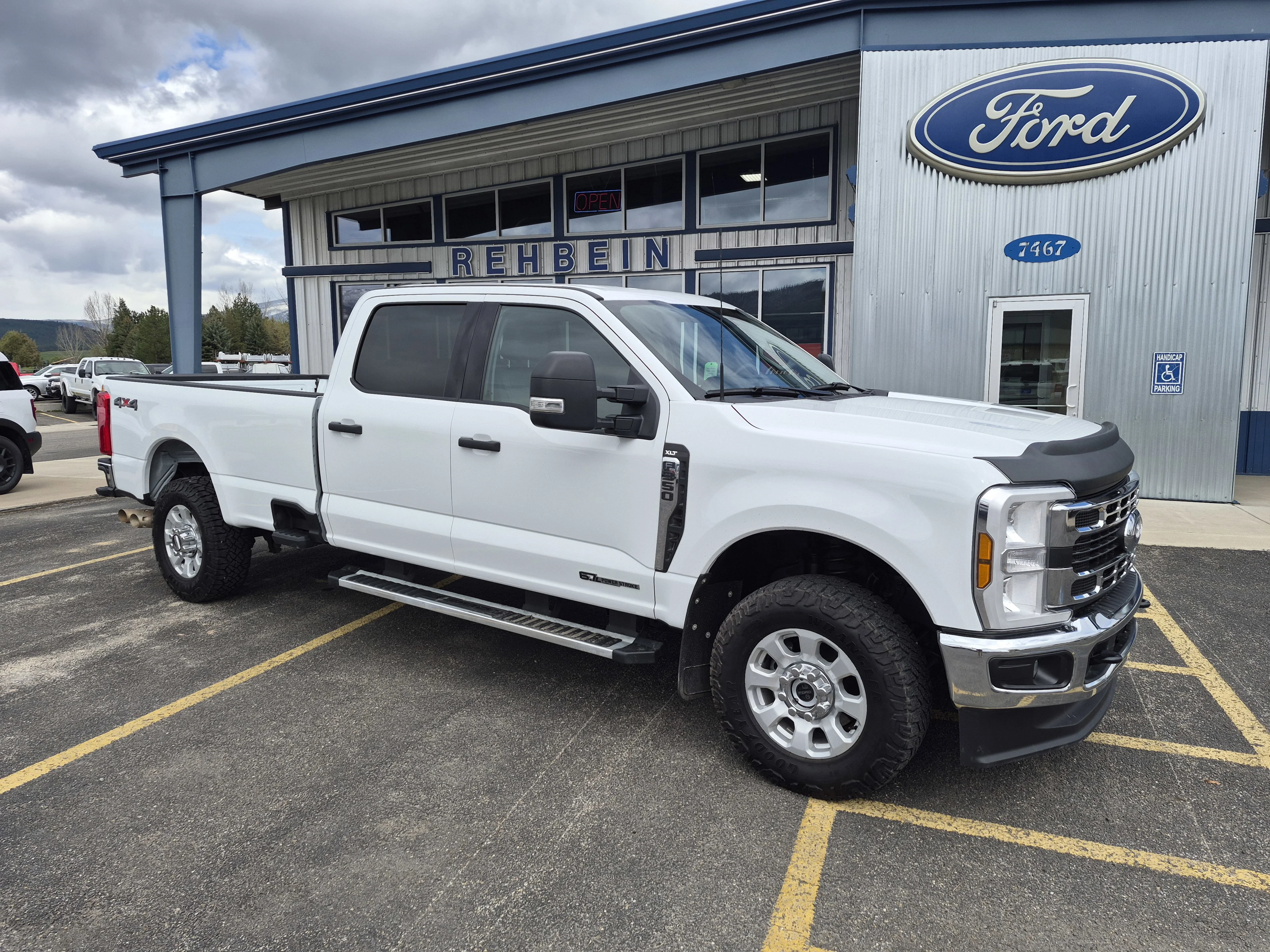 2024 Ford F-350 XLT 4x4 Crew Cab 176 in SRW's photo
