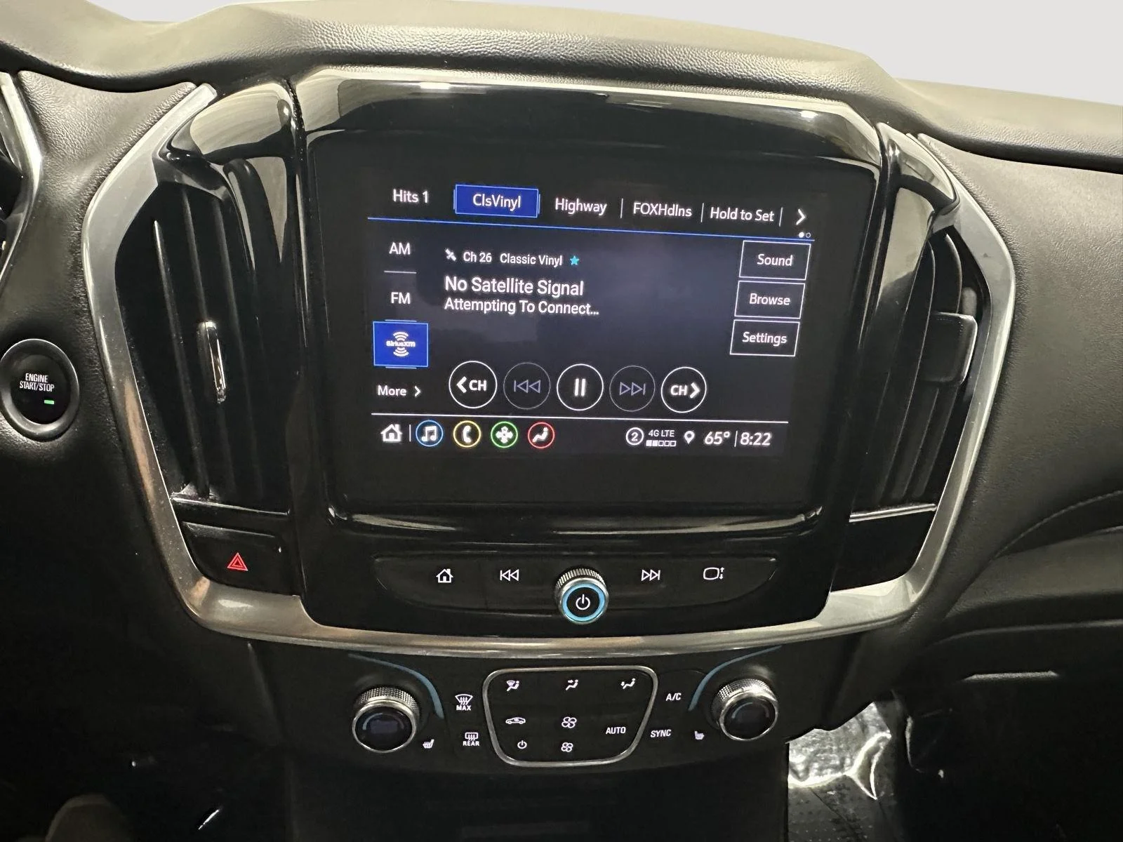 Used 2022 Mosaic Black Metallic Chevrolet LT Cloth image 11