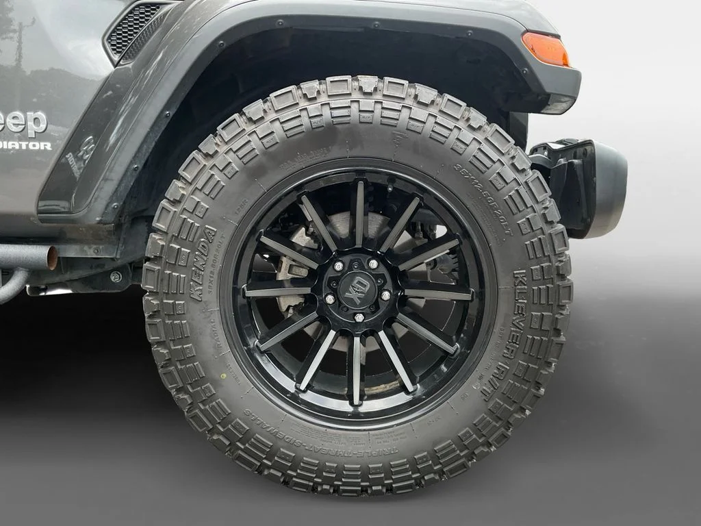 Used 2021 Gray Jeep Overland image 14