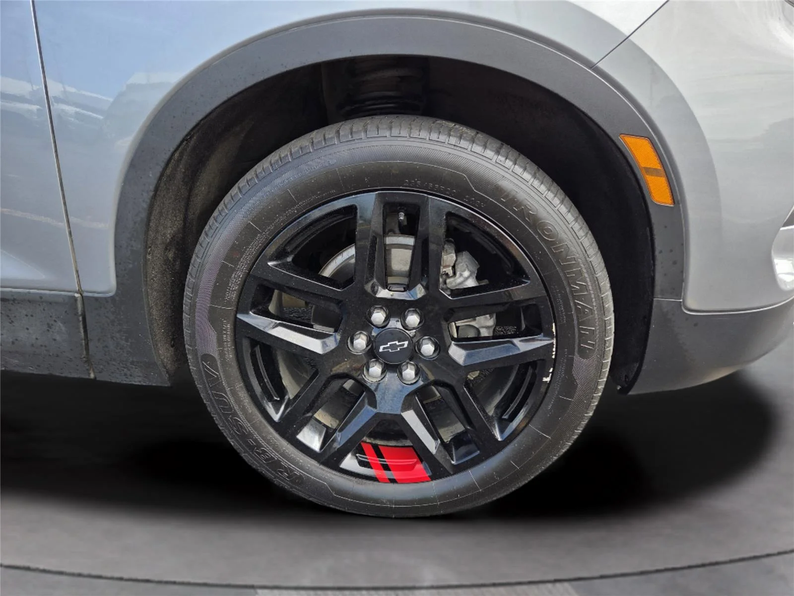 Used 2024 Sterling Gray Metallic Chevrolet LT image 32