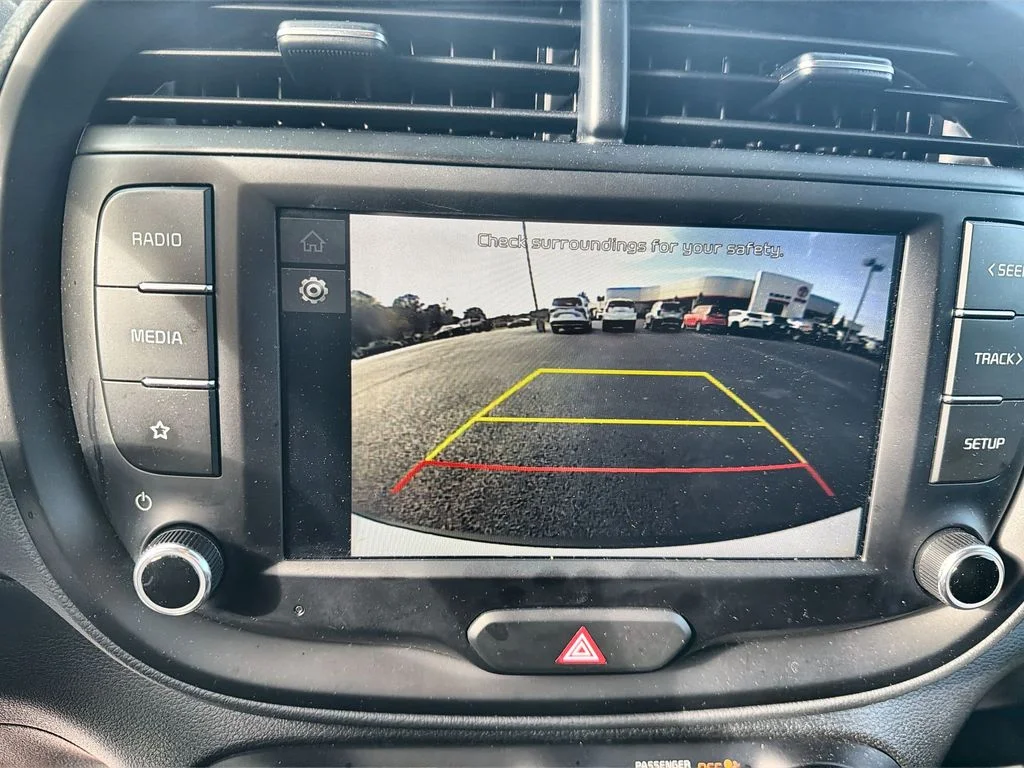 Used 2025 White Kia LX image 19