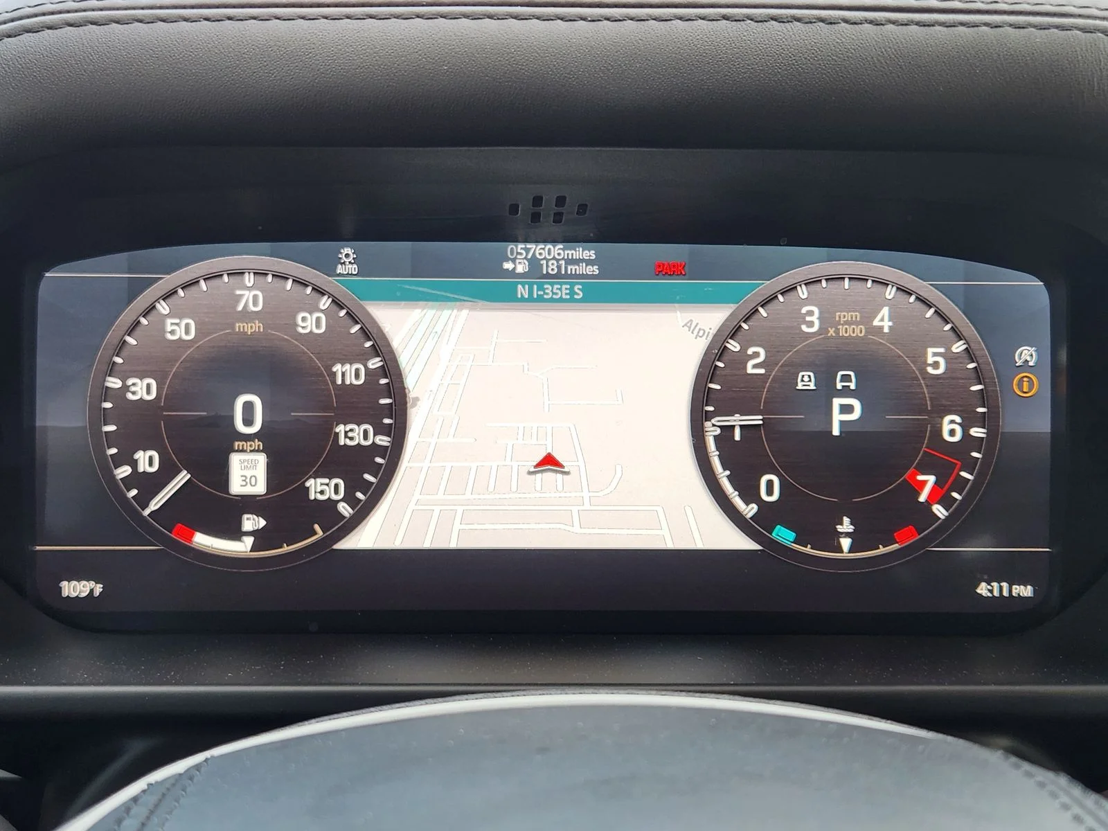 Used 2020 Green Land Rover HSE image 14