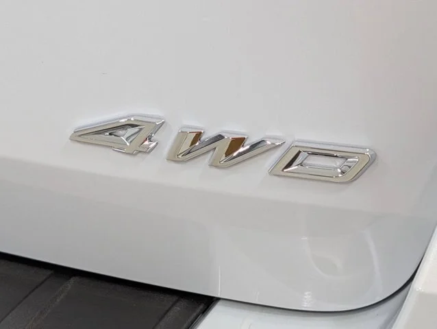 New 2026 Space White Metallic Ford Active image 53