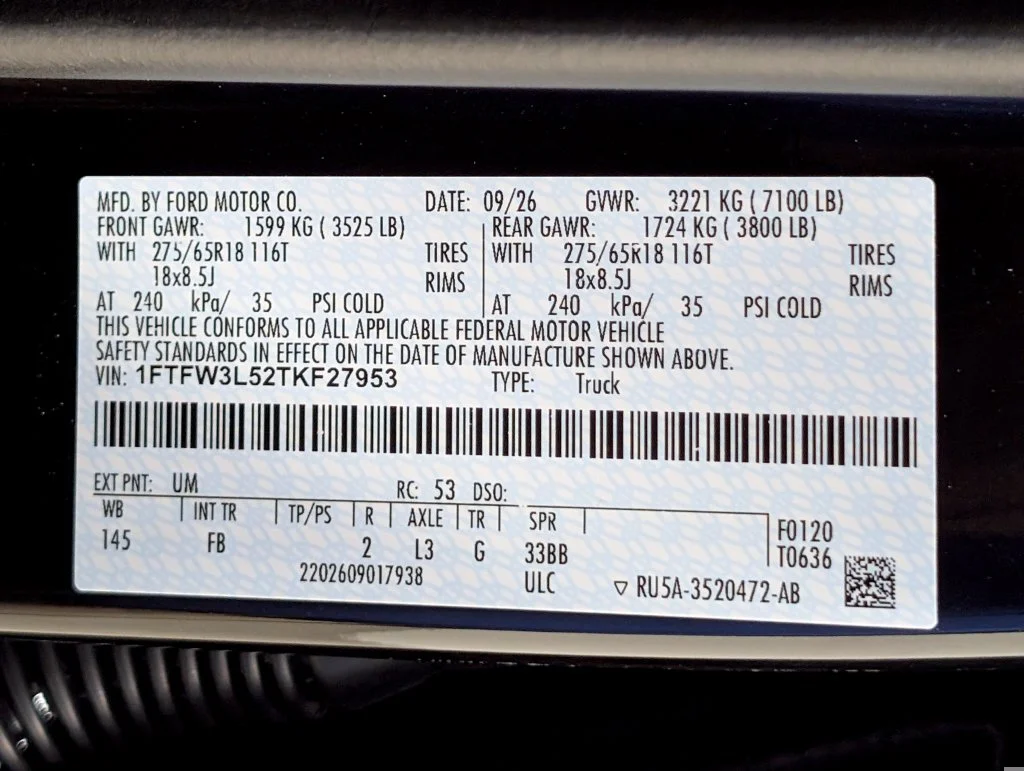 New 2026 Agate Black Metallic Ford XLT image 30