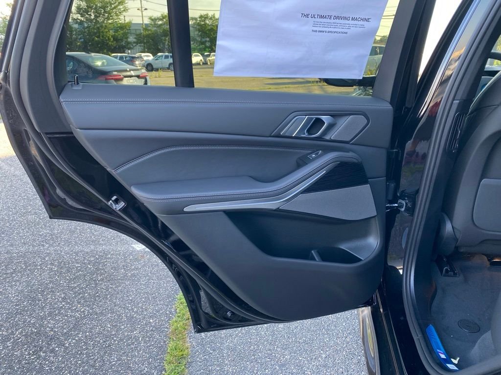 New 2026 Black Sapphire Metallic BMW xDrive50e image 6