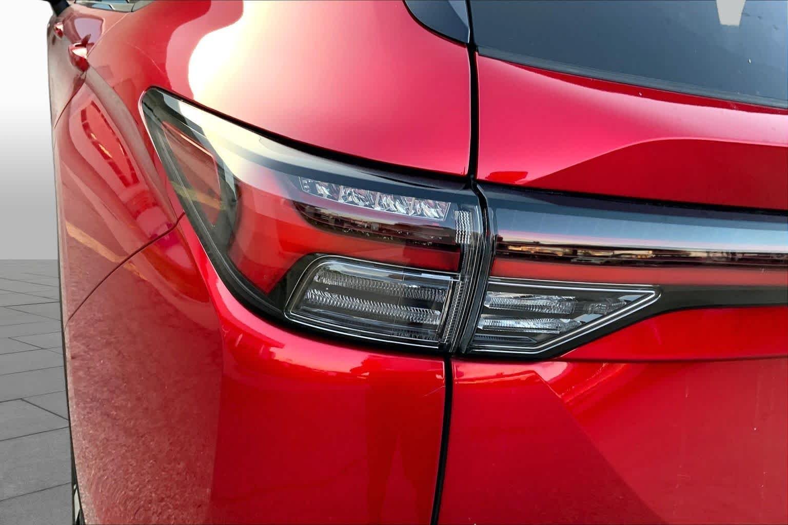Used 2025 Red Diamond Mitsubishi SE image 28