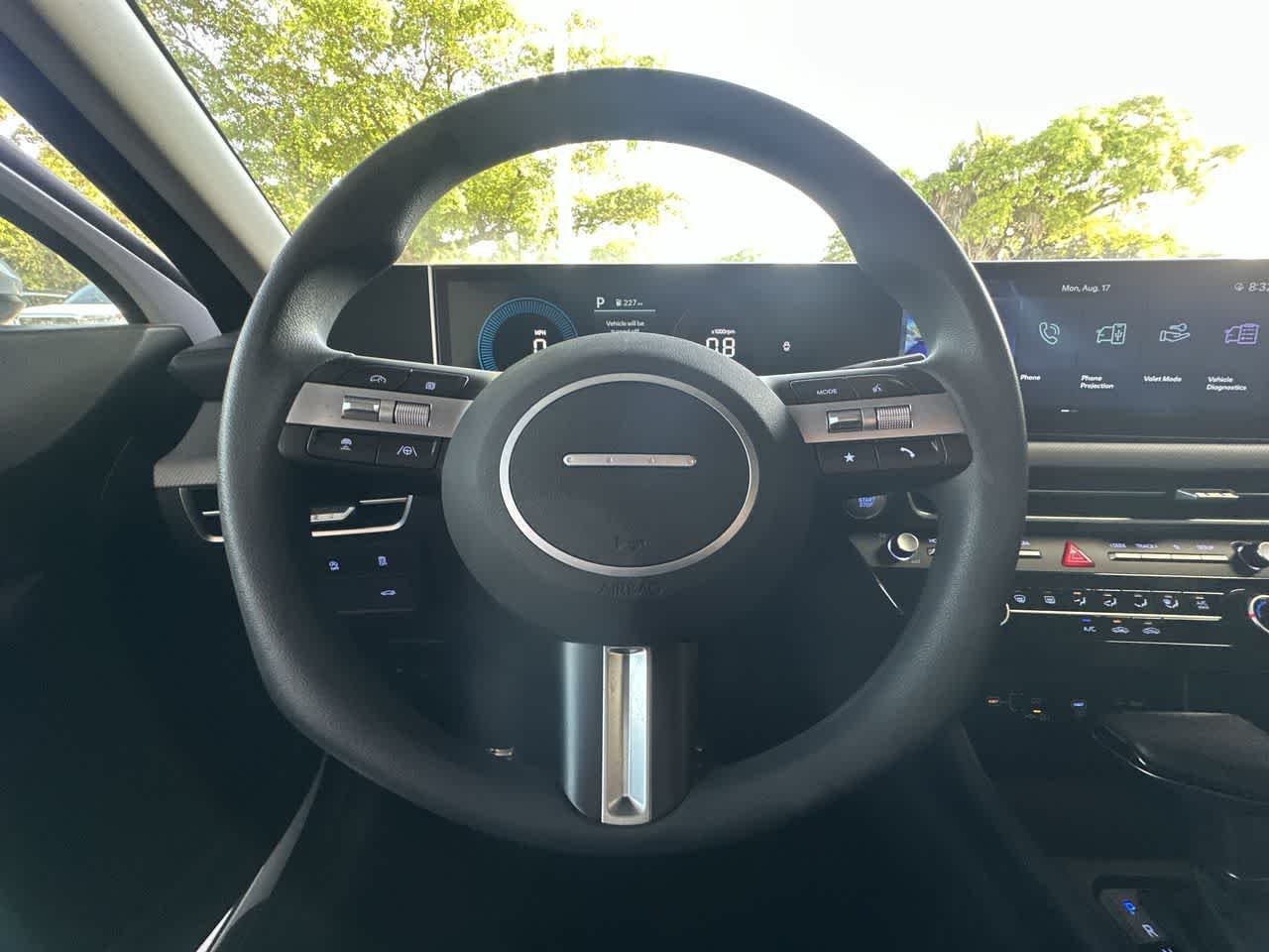 2025 Hyundai Sonata SE - Photo 15