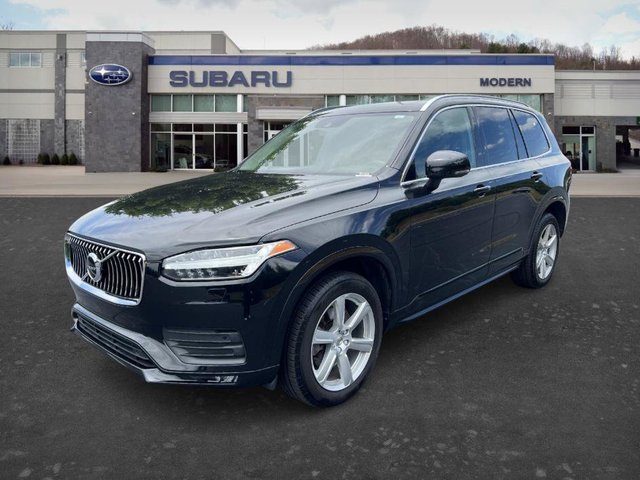 2021 Volvo XC90 Momentum