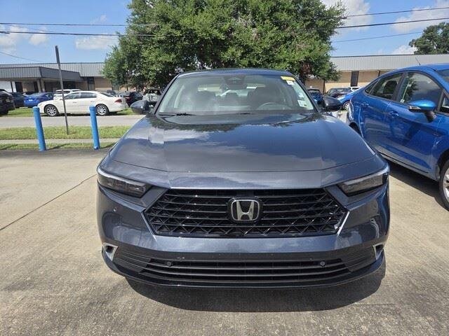 Used 2026 Meteorite Gray Metallic Honda Touring image 2