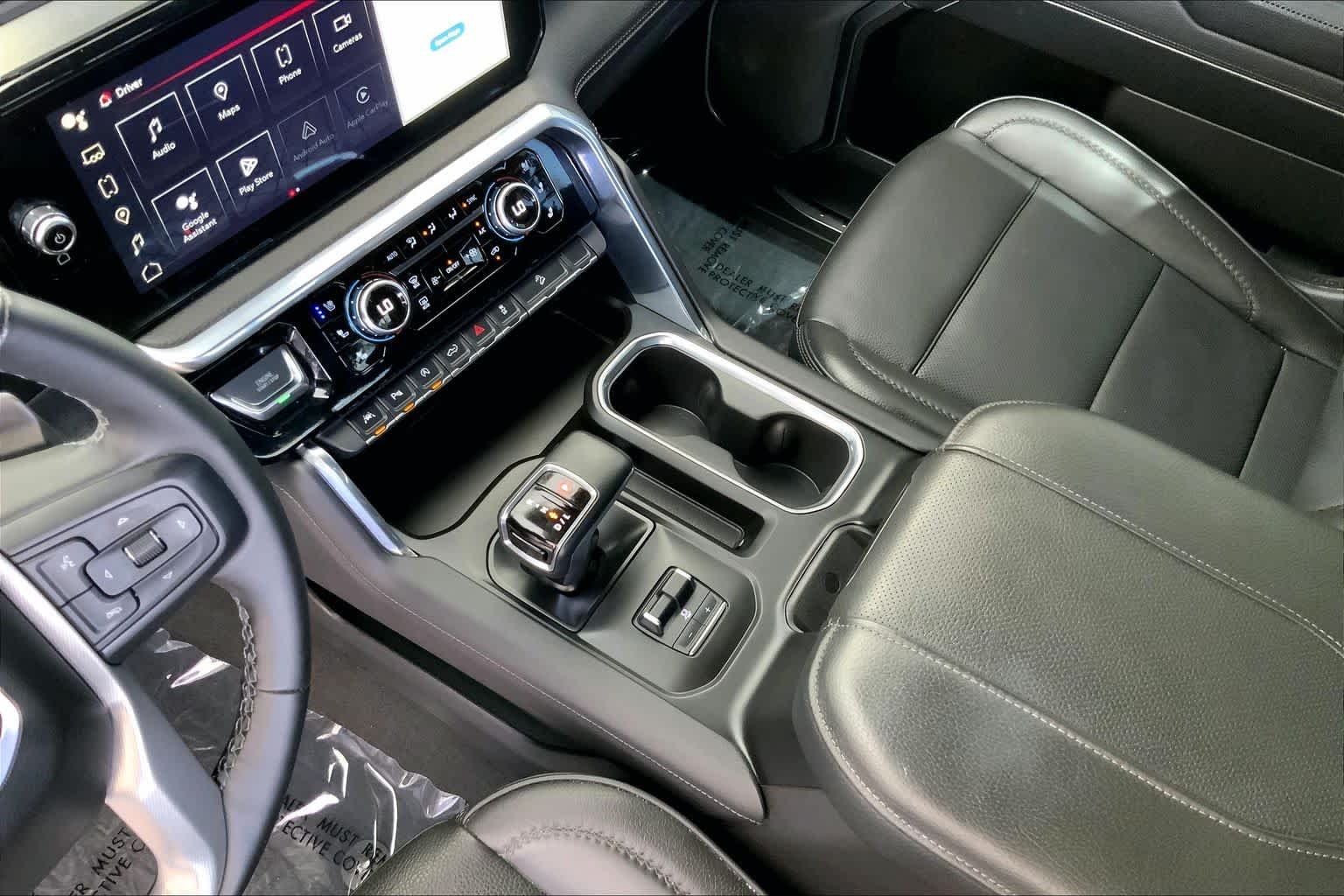Used 2025 Onyx Black GMC Denali image 14