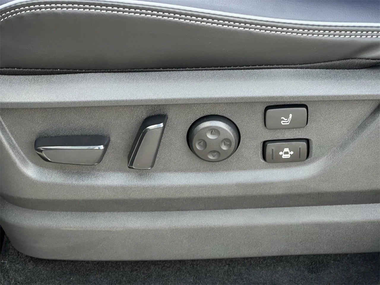 2026 INFINITI QX80 Sport - Photo 22