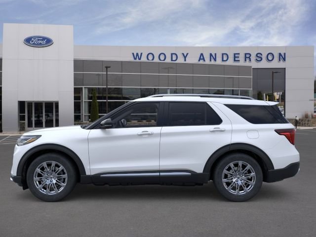 New 2026 Star White Metallic Tri-Coat Ford Platinum image 3