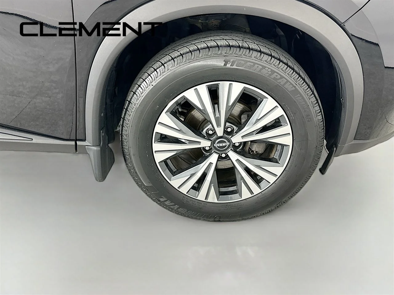 Used 2023 Black Nissan SV image 34