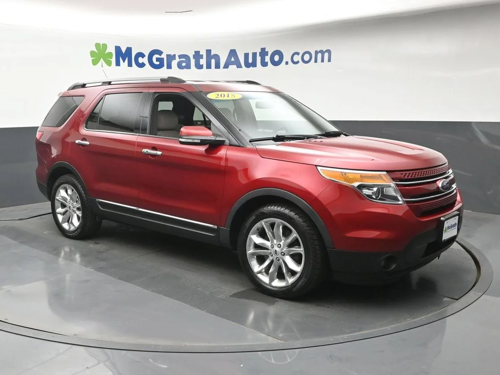 Used 2015 Red Ford Limited image 2