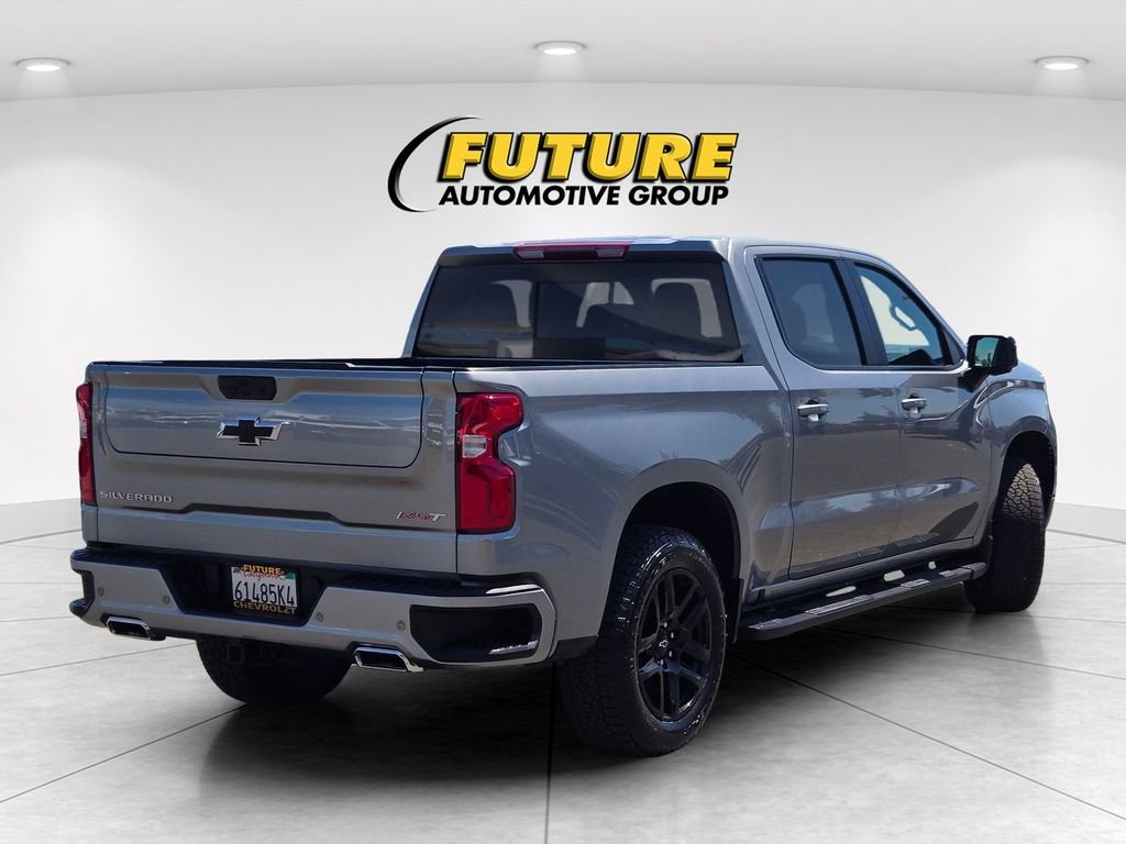 Used 2026 Gray Chevrolet RST image 4