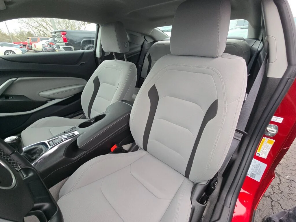 Used 2023 Red Chevrolet 1LT image 19