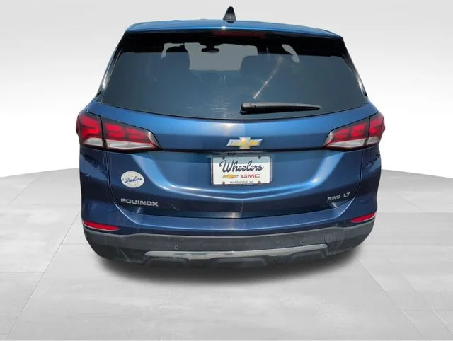 Used 2022 BLUE GLOW METALLIC Chevrolet LT image 4