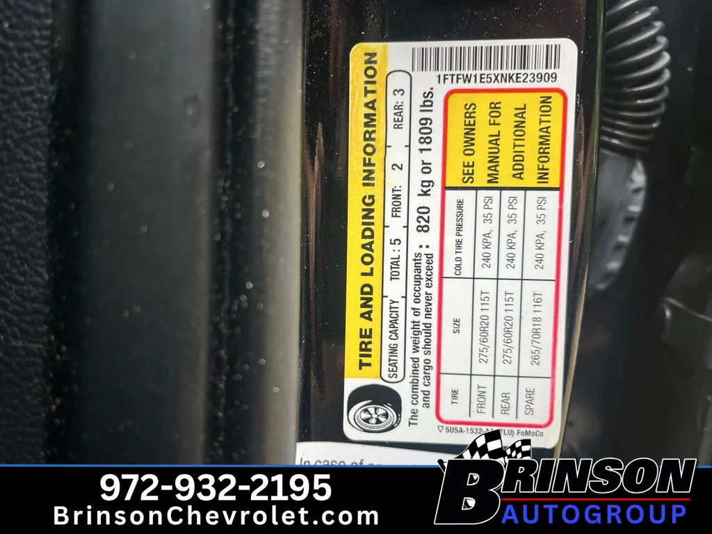 Used 2022 Agate Black Metallic Ford LARIAT image 15