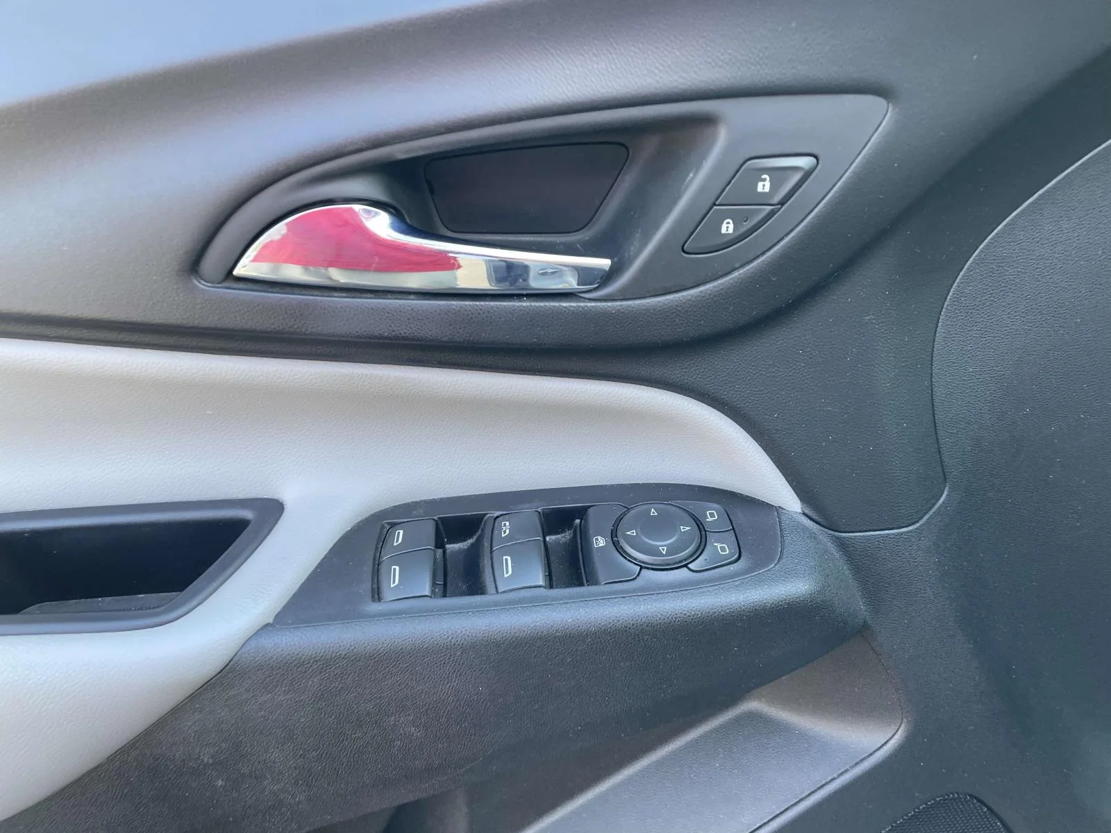 Certified Used 2020 SILVER ICE METALLIC Chevrolet LS image 15