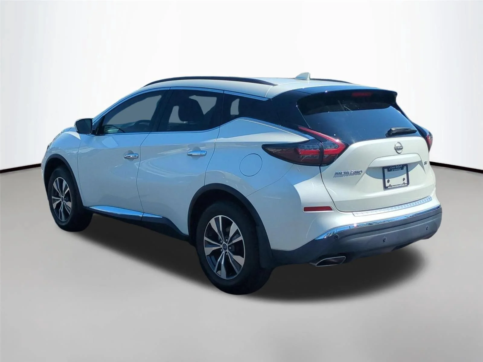 Used 2024 WHITE NISSAN SV image 3