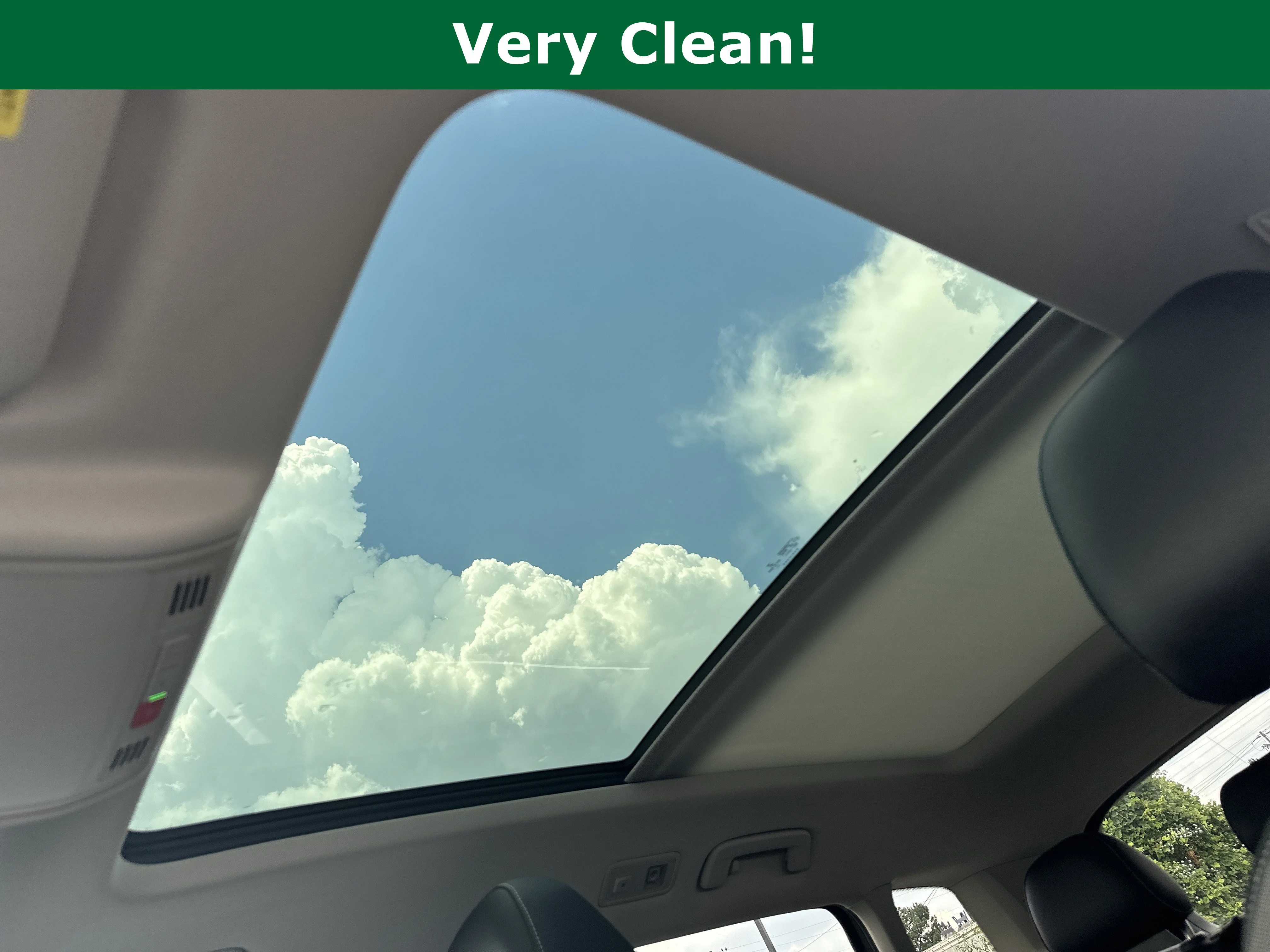 Used 2022 Platinum Gray Metallic Volkswagen SE image 36
