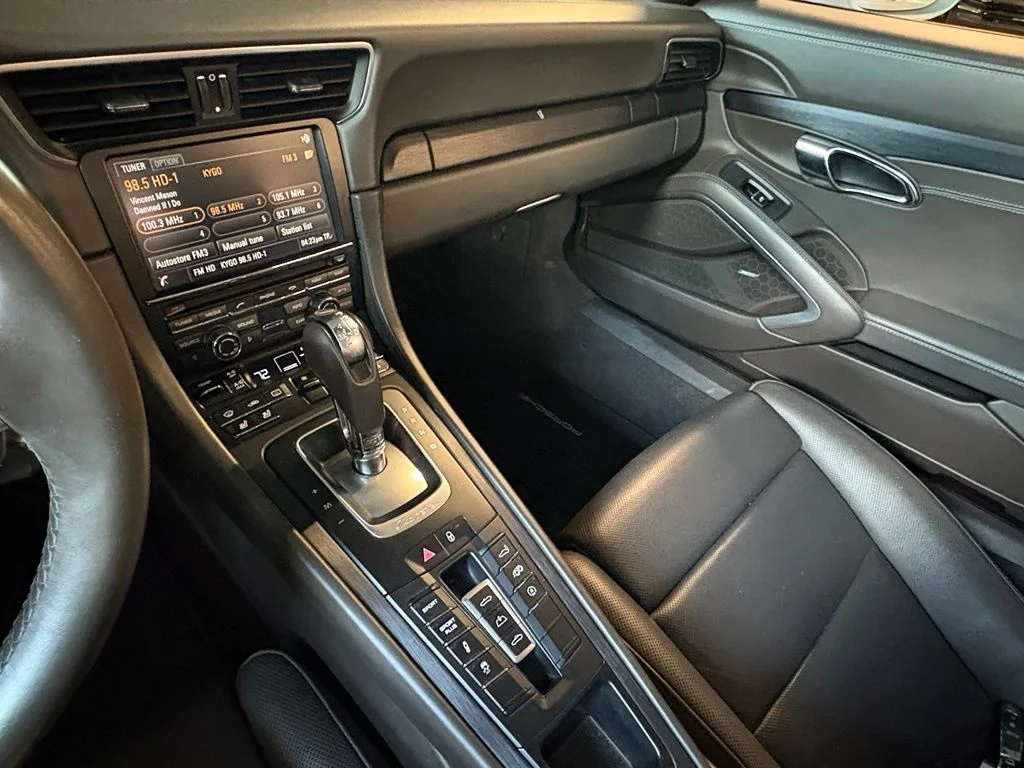 Used 2015 White Porsche Carrera GTS image 27