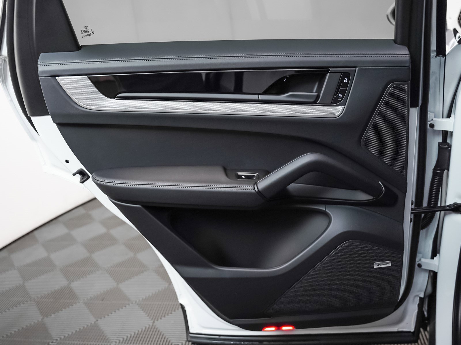 2026 Porsche Cayenne Coup S - Photo 27